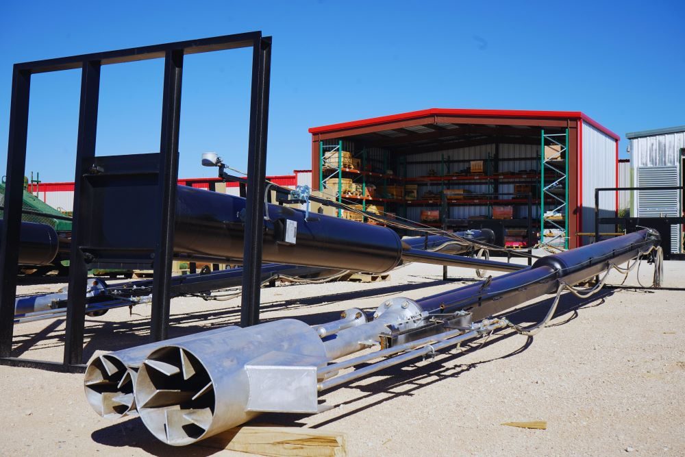 Portable smokeless flare stack on a field trailer